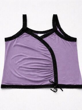 Lori Michael Purple Camisole – Black Lace Trim Y2K Gothic Top (Approx. large)